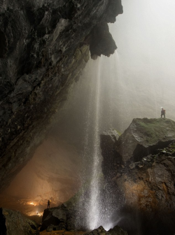 mysticplaces:  mysticplaces:  Carsten Peter, Hang Son Doong, 2011 At a mammoth 2.5 miles long, 330ft wide and almost 800ft high, Hang Son Doong also known as Mountain River Cave, is as high as 25 double decker buses. …Well, I guess someone found D’ni.