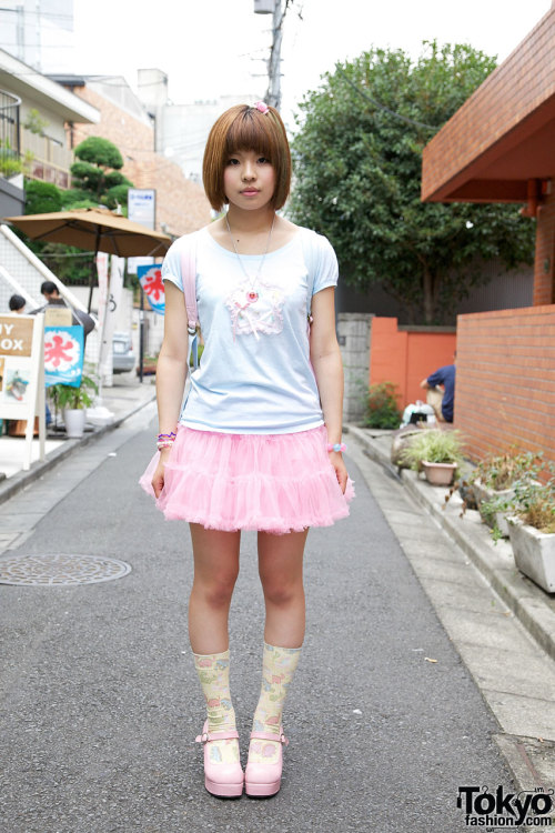 Harajuku fairy kei girl w/ ManiaQ, Nile Perch, Swimmer, Body Line &amp; 6%DOKIDOKI.