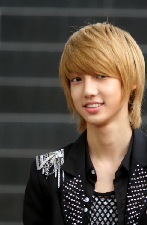 fyeahjoyoungmin:Credits : weibo, BNATION and joyoungmin.com 