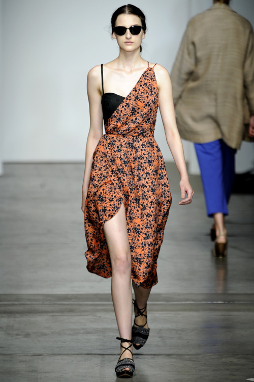 yourmothershouldknow:
“ Rachel Comey Primavera/Verano 2012
Semana de la Moda de Nueva York
…..
Rachel Comey Spring/Summer 2012
New York Fashion Week
”