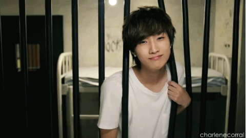 jinyoungslips:  Jailed lips 
