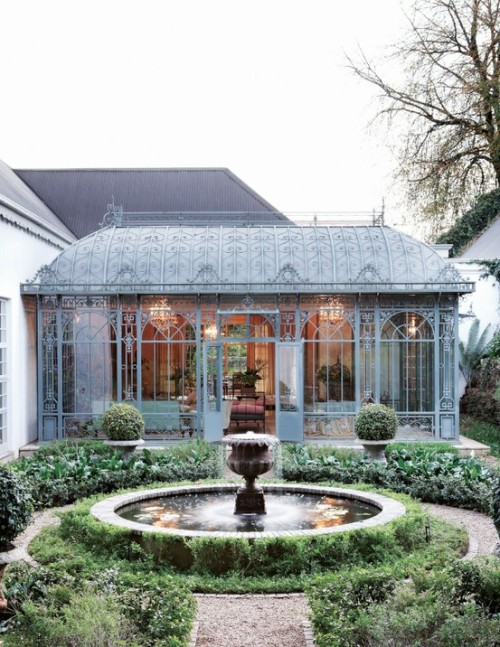 (via Architecture / House and Leisure House of the Year 2011 - Light Fantastic #Architecture #Design