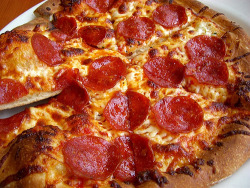 nickrjl:  magalomania:  Fridays are pizza