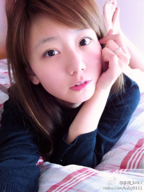 charmy:  weibo.com/2187375567/xnobuuSz4