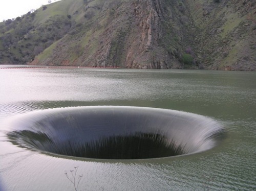 jennaanne01:The “Glory Hole” in Napa Valley, swallows water at a rate of 48,800 cubic feet per secon