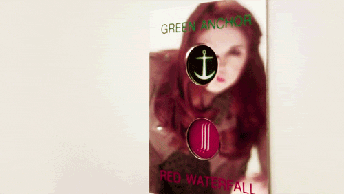 stillnot-ginger:  #THIS ALL COULD HAVE BEEN PREVENTED IF AMY HAD JUST ASKED ‘WHICH BUTTON