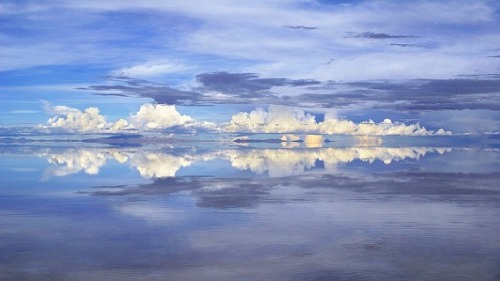 天空を映す地球最大の鏡、ボリビア「ウユニ塩原」絶景写真:カラパイア