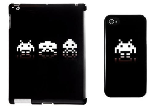 mblng:  SPACE INVADERS Are Here! Casings For iPad &amp; iPhone The guys at Case