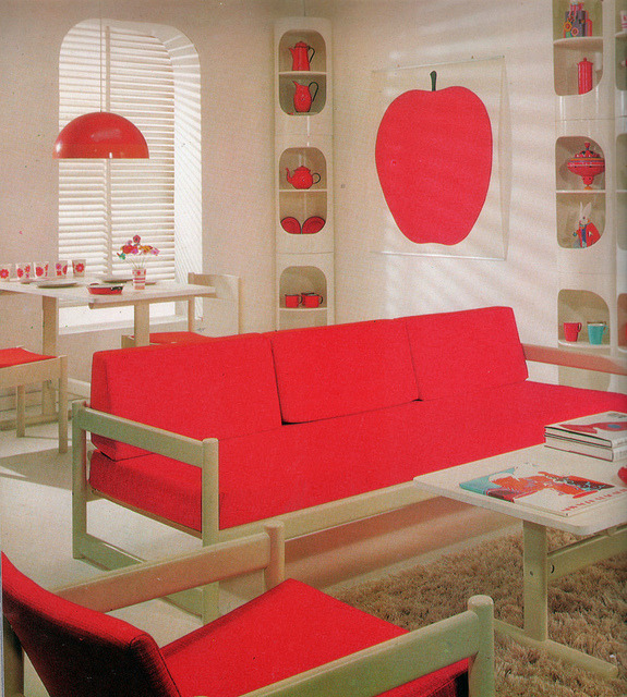 ideefixedujour:Apple Room by Linzie Hunter on Flickr.