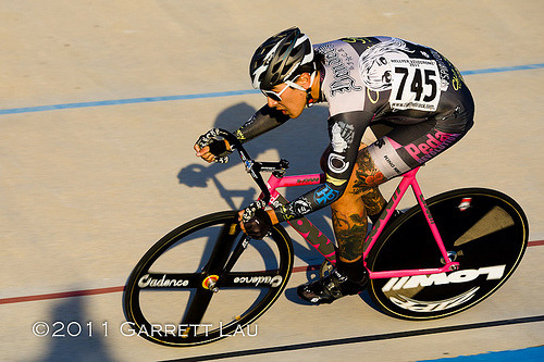 438895589:  lowbicycles:  CMWC track champ, Fergus Tanaka on his team-issue 56cm LOW Track STD.