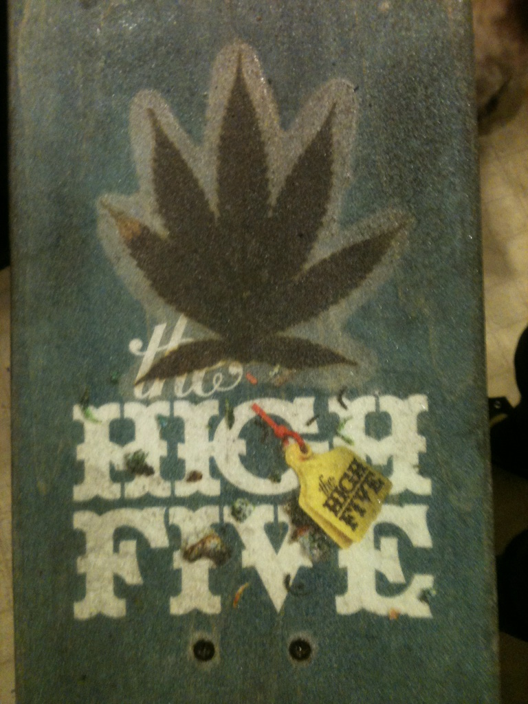 thedigitaldump:  “That is a home grown pot leaf behind the grip tape. Ricky bird”
