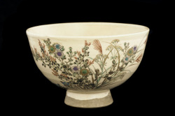 haruenishikawa:  Tea bowl with design of
