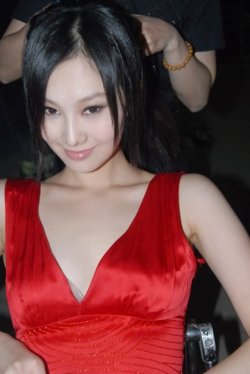 mainlandhotties:  Li Xin Yue 