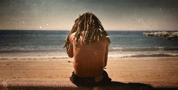 raizdoreggae:  Seja simples como a mais linda cançãoSeja viva, mais pura de coraçãoEncontre