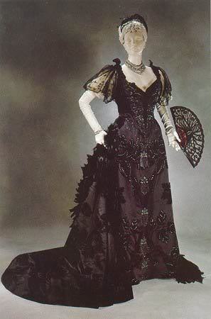 fripperiesandfobs:Worth evening gown ca. 1894