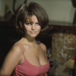 classicchoteras:  Claudia Cardinale