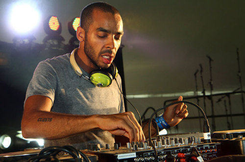 DJ Mehdi died yesterday in a tragic accident. He was only 34 years old. (Billboard Magazine). So ver