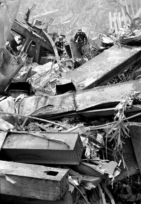 illjuxtaposition:  Photos by trained 1st responder and retired (in 2003) police officer,