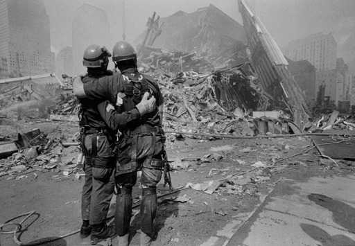 illjuxtaposition:  Photos by trained 1st responder and retired (in 2003) police officer,