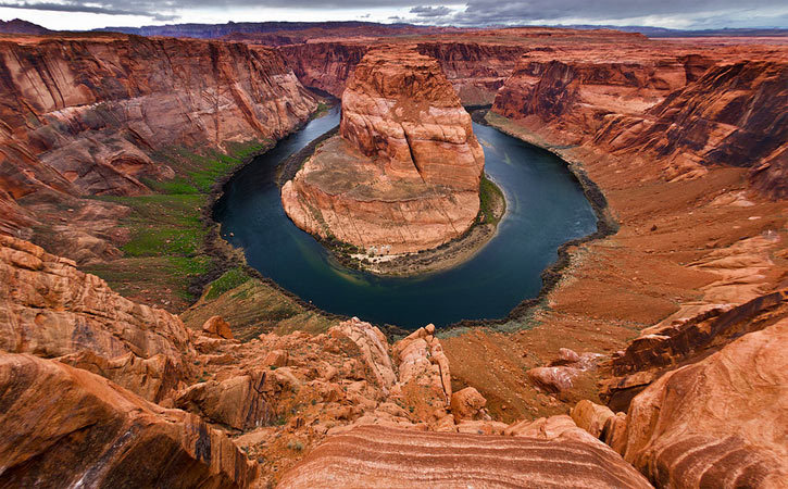 llbwwb:  Horse Shoe Bend, I love this shot. Lighting makes all the difference:) (via