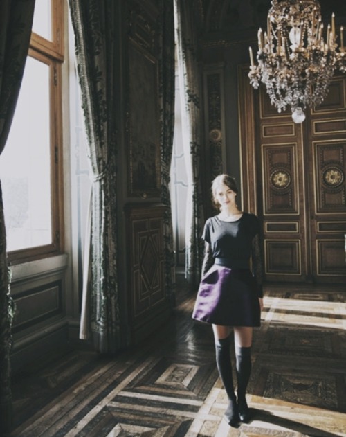 heavyiny0urarms:  humbl3pie:  Follow me into my vintage/soft grunge daydream..  soft grunge blogg here 