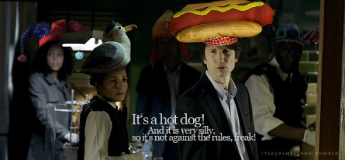 sherlockshiverandshake:itsacrimescene:cytharat:It’s a drugs bust silly hat party!You wouldn’t believ