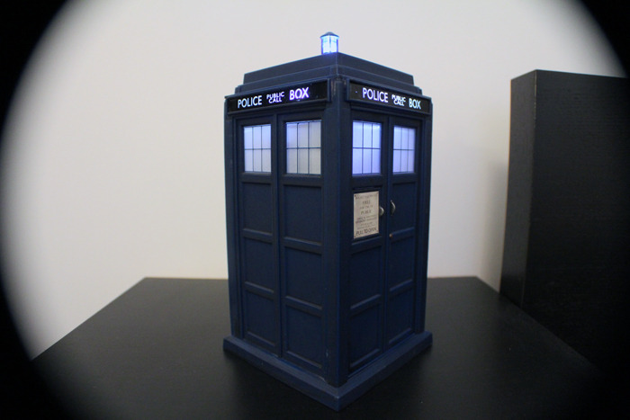 itsanthonygrey:  TUMBLR TARDIS GIVEAWAY! I’m giving away one of my 9th/10th Doctor