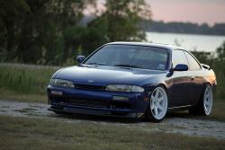 chinabean:  beautiful shot, clearly shows that I need coilovers and wheels. 