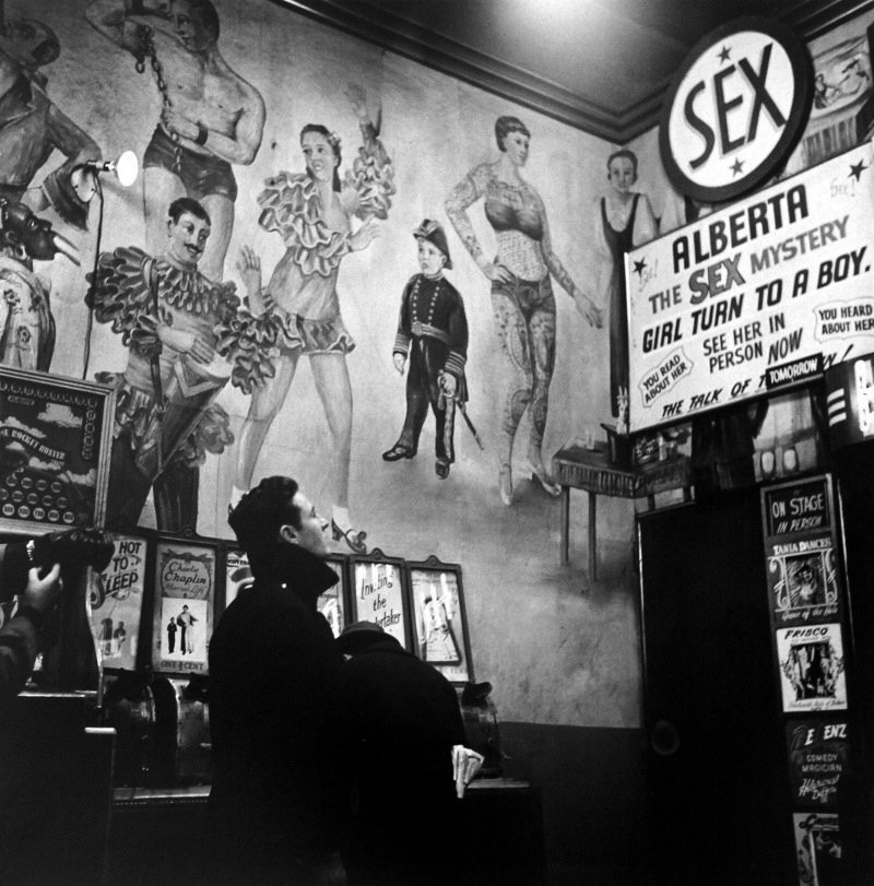 Hubert&rsquo;s Museum 42nd St, New York City, 1950 by Eve Arnold.