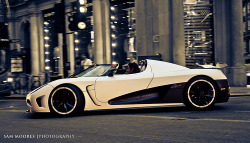 hcfmodels:  sammoores:  Agera R (by Sam Moores Photography)   Dope #whip