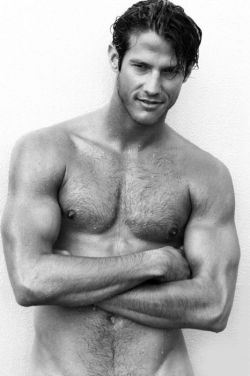 photofrenzy91:  I like my men wet….. 