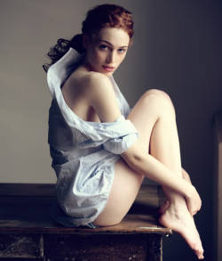 for-redheads:  laura schuller 