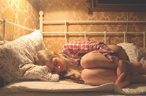 meninodosteussonhos:  Um fato: Sempre quando que estou chateado ou choro por algo,