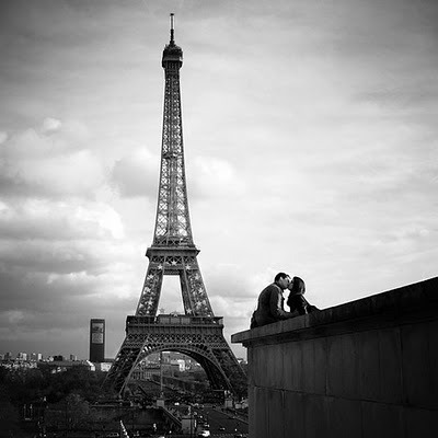 paris-en-rose:I think all anyone really wants is to have someone to kiss in front of the Eiffel Towe