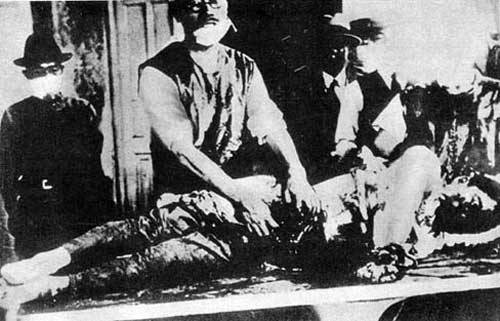 fuckyeahthebizarre:  Unit 731 was a covert biological and chemical warfare research