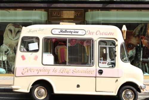 aacissej:   Mulberry Ice Cream Van - London Fashion Week 2012  