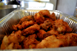 briisblasian:  besttestedbyfaith:  jstforkicks:  Got a pic of some fried chicken for my brothas &amp; sistas ;] Don’t worry I got you !  yo im hungry nd shit right now!!!!!!!!!!!!!!!!!!!   omgggggg, lmfao. I’m so hungry.  Had some for dinner. Fuck