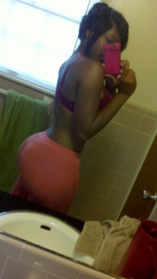 thickbutt:  in trhe room 