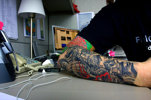 I'M SEXY AND I KONOW IT.