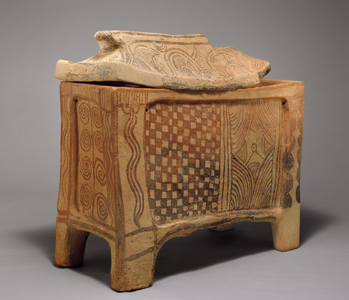 art-through-the-ages:Larnax (chest-shaped coffin), mid-13th century b.c.