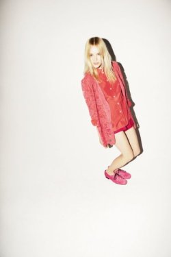 ec-centricity:  ginta lapina 