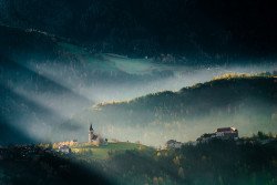 sav3mys0ul:  Morning Light! (by niklens) 