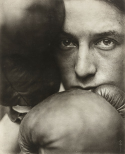 The First Round photo by Pierre Dubreuil, 1932