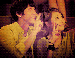 ghajinii-deactivated20120228:  jealous ~_* luve their faces like Iam gonna kill you