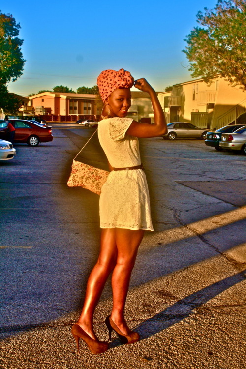 she-is-king: OOTD // Rosie The Riveter ? Such A Hot Day ..  @blackandkilling #BGKI