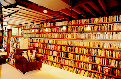 thesaera:  book-of-flights:  dizzytea:   Beautiful Libraries → Neil Gaiman’s Personal Library (The Basement, Neil Gaiman’s Home) Take the 3D tour here.  I basically SCREAMED. Not a word of lie.    ARE YOU FUCKING KIDDING ME NOW   nope not real