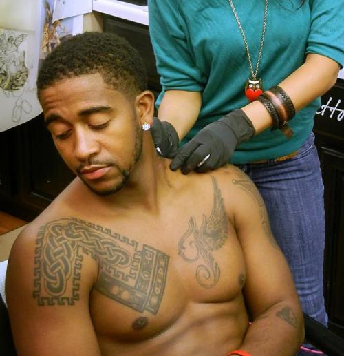 Omarion gettin thick!