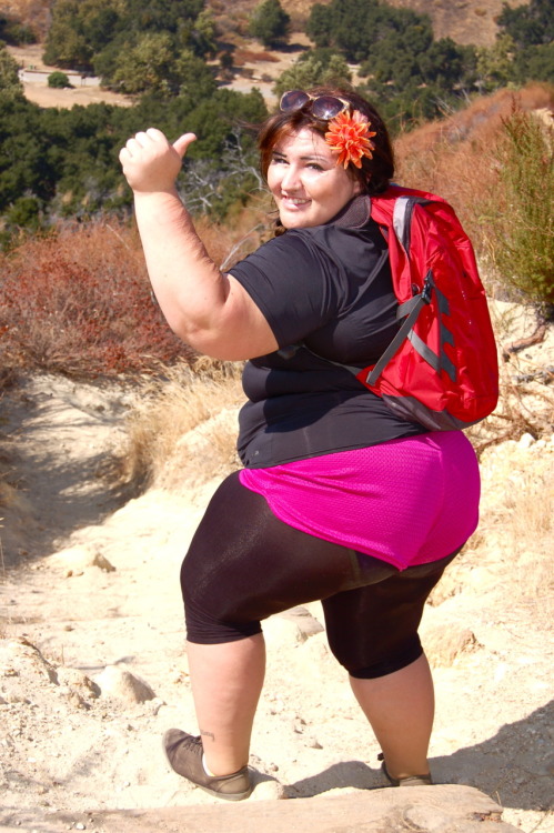 stuffingkit: Hiking like a boss. 