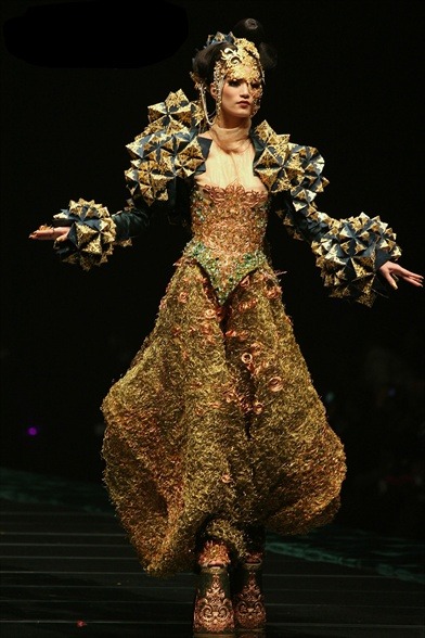 XXX dollymacabre:  iethanta:  GUO PEI FALL WINTER photo