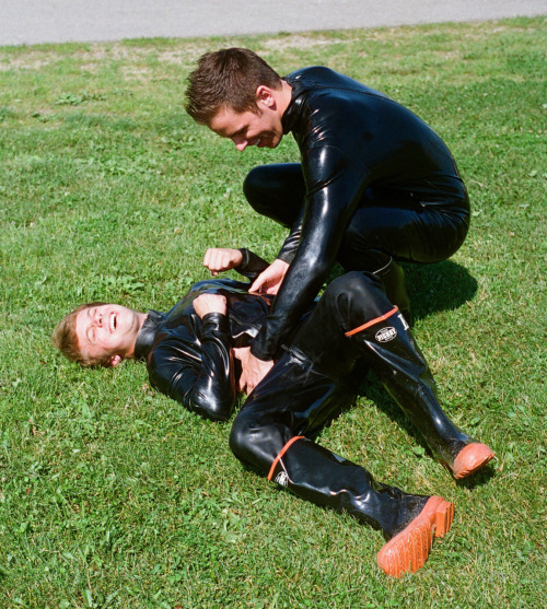 totallygaytotallycool:Rubber tickle